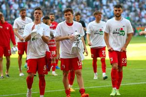 Augsburg atmet durch: "Wilde 13" feiert den Klassenerhalt
