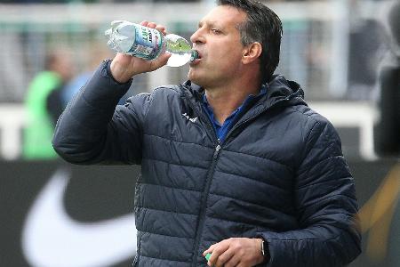 Nach Klassenerhalt: Hansa verlängert Vertrag von Coach Schwartz Nach Klassenerhalt: Hansa verlängert Vertrag von Coach Schwartz