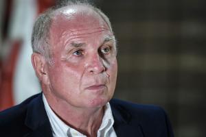 Hoeneß erhebt Vorwürfe gegen Kahn - und reicht ihm die Hand