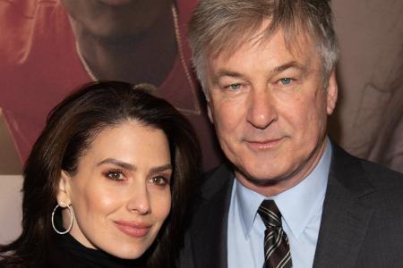 Alec Baldwin hat sich Hüftoperation unterzogen Alec Baldwin hat sich Hüftoperation unterzogen