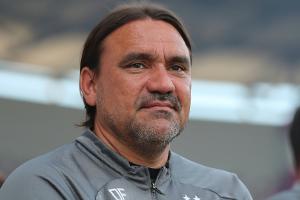 Gladbach siegt: Entscheidung über Farke-Zukunft naht