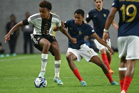 Deutsche U17 krönt sich im Elfmeterkrimi zum Europameister Deutsche U17 krönt sich im Elfmeterkrimi zum Europameister