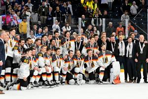 Eishockey-Silberhelden sind "Sportler des Monats"