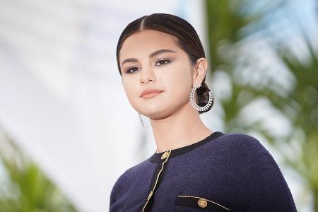 Vergeben oder Single? Selena Gomez verrät, ob sie einen Partner hat Vergeben oder Single? Selena Gomez verrät, ob sie einen Partner hat