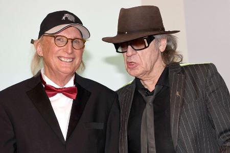 Udo Lindenberg gratuliert Otto Waalkes zum Chart-Sieg Udo Lindenberg gratuliert Otto Waalkes zum Chart-Sieg