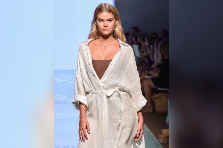 Leinen: Darum ist der Stoff im Sommer ein Must-have Leinen: Darum ist der Stoff im Sommer ein Must-have