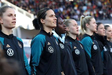 Kein TV-Blackout: ARD und ZDF zeigen Frauen-WM Kein TV-Blackout: ARD und ZDF zeigen Frauen-WM