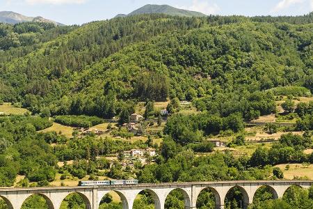Entspanntes Reisen: Italien mit dem Zug entdecken Entspanntes Reisen: Italien mit dem Zug entdecken