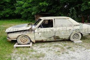 BMW 5er E12 Wasserleiche