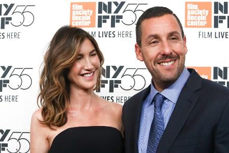 Adam Sandler feiert 20. Hochzeitstag mit seiner Jackie Adam Sandler feiert 20. Hochzeitstag mit seiner Jackie