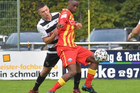 Paderborn: Talent Ansah mit Profivertrag ausgestattet Paderborn: Talent Ansah mit Profivertrag ausgestattet