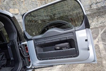 Land Rover Defender 110 P400e