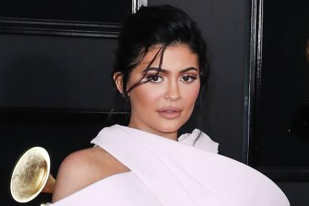 Nicht nur Kylie Jenner: Diese Stars änderten die Namen ihrer Kinder Nicht nur Kylie Jenner: Diese Stars änderten die Namen ihrer Kinder