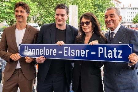 Politik und Prominenz weihen Hannelore-Elsner-Platz in Frankfurt ein Politik und Prominenz weihen Hannelore-Elsner-Platz in Frankfurt ein