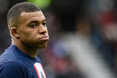 Mbappe: Mbappe: