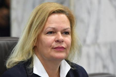 Faeser eröffnet unabhängige Anlaufstelle für Safe Sport Faeser eröffnet unabhängige Anlaufstelle für Safe Sport