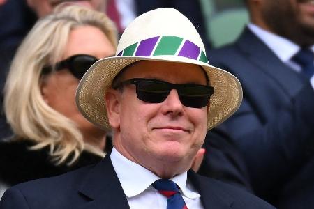 Fürst Albert II. ohne Charlène in Wimbledon gesichtet Fürst Albert II. ohne Charlène in Wimbledon gesichtet