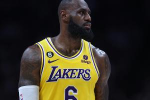 NBA-Star James wieder mit Trikotnummer 23