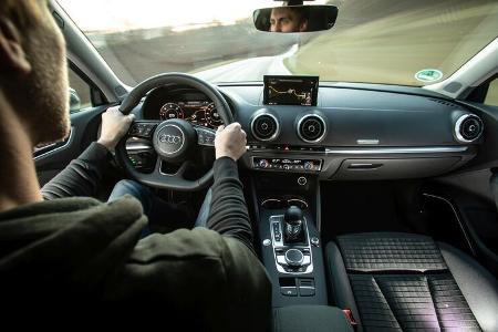 Gebrauchtvergleich Mercedes A-Klasse Audi A3 Limo