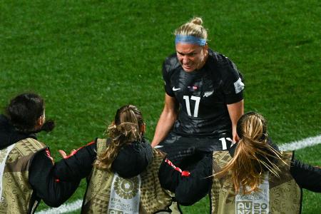 Neuseeland überrascht zum WM-Start gegen Norwegen Neuseeland überrascht zum WM-Start gegen Norwegen