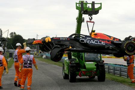Leclerc vorne, Verstappen im Mittelfeld - Perez baut Unfall Leclerc vorne, Verstappen im Mittelfeld - Perez baut Unfall
