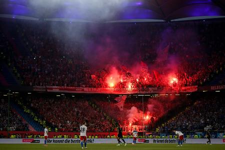 VfB Stuttgart muss 205.000 Euro Strafe zahlen VfB Stuttgart muss 205.000 Euro Strafe zahlen
