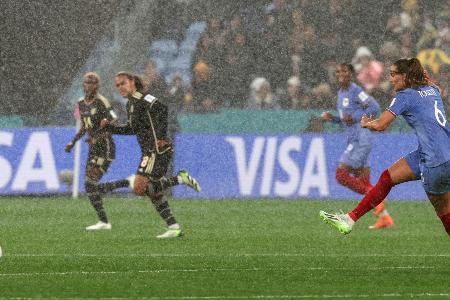 Fehlstart für Frankreich: Nur 0:0 gegen Jamaika Fehlstart für Frankreich: Nur 0:0 gegen Jamaika