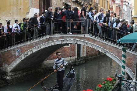 Überfüllte Reiseziele: Das sind Europas Touristen-Hochburgen Überfüllte Reiseziele: Das sind Europas Touristen-Hochburgen