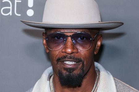 Barbra Streisand und mehr: Jamie Foxx teilt Genesungswünsche Barbra Streisand und mehr: Jamie Foxx teilt Genesungswünsche