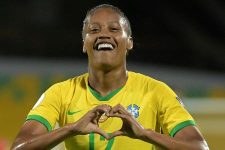 Brasilien mit Sieg zum WM-Auftakt Brasilien mit Sieg zum WM-Auftakt