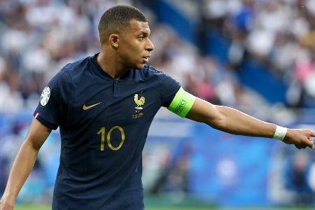 L'Equipe: Mbappe lehnt Gespräche mit Al-Hilal ab L'Equipe: Mbappe lehnt Gespräche mit Al-Hilal ab