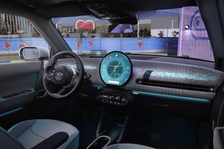 Mini Cooper EV Cockpit