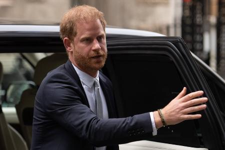 Prinz Harry wieder vor Gericht: Nächster Prozess im kommenden Januar? Prinz Harry wieder vor Gericht: Nächster Prozess im kommenden Januar?