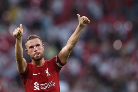Massive Kritik wegen Henderson-Wechsel nach Saudi-Arabien Massive Kritik wegen Henderson-Wechsel nach Saudi-Arabien