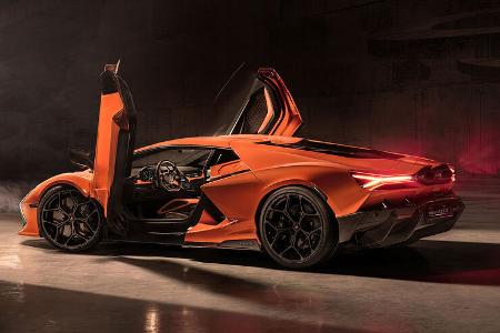 Lamborghini Revuelto