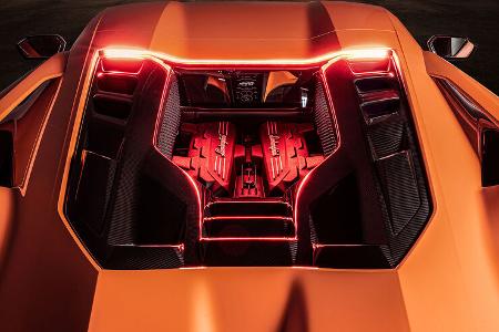 Lamborghini Revuelto