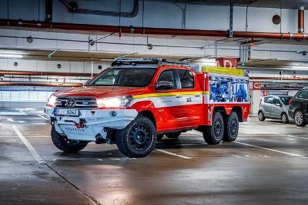 Toyota Hilux 6x6 Hiload Feuerwehrfahrzeug