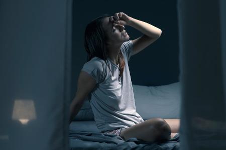 Anstrengende Nachthitze: Wie man sich im Schlaf richtig abkühlt Anstrengende Nachthitze: Wie man sich im Schlaf richtig abkühlt
