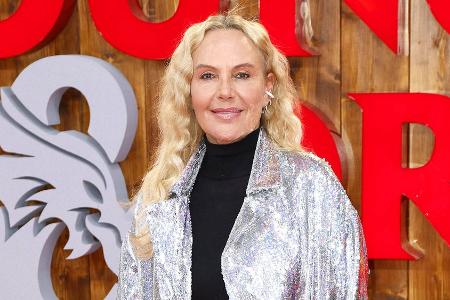 Fans begeistert: Natascha Ochsenknecht ist Fans begeistert: Natascha Ochsenknecht ist