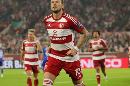 Niederlage in Düsseldorf: Auch Hertha verpatzt Start