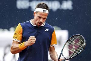 Tennis: Altmaier im Achtelfinale von Kitzbühel