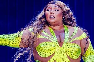 Lizzo reagiert erstmals auf Anschuldigungen: "Bin nicht die Schurkin"