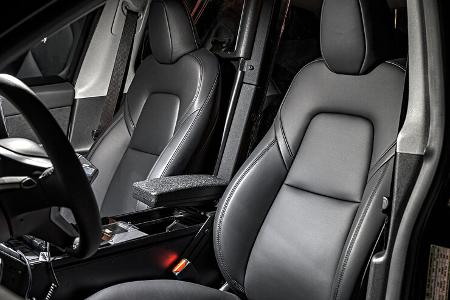 Unplugged Performance Tesla Model Y Police Interceptor Einsatzfahrzeug Blaulicht