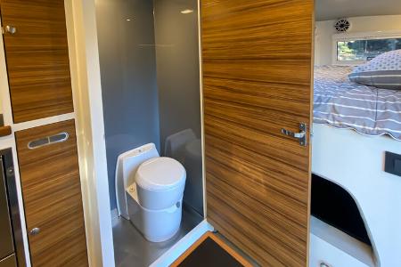 Truckhouse BCR Wohnkabine aus Kohlefaser auf RAM 3500