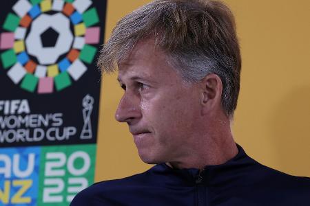 Coach Jonker warnt Niederlande vor Coach Jonker warnt Niederlande vor
