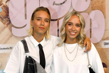 TikTok-Zwillinge Lisa und Lena Mantler gehen getrennte Wege TikTok-Zwillinge Lisa und Lena Mantler gehen getrennte Wege