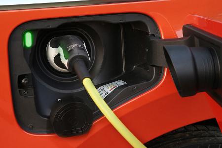 VW T7 Multivan eHybrid