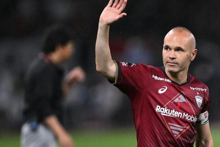 Weltmeister Iniesta schließt sich Emirates Club an Weltmeister Iniesta schließt sich Emirates Club an