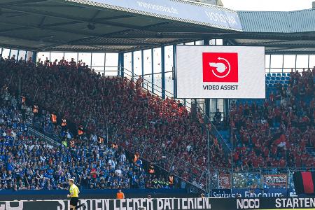 Videobeweis: Keine Lautsprecher-Erklärung in der Bundesliga Videobeweis: Keine Lautsprecher-Erklärung in der Bundesliga