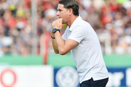 Pokal: Gladbach und Schalke Siegen - Pleiten für KSC und 96 Pokal: Gladbach und Schalke Siegen - Pleiten für KSC und 96